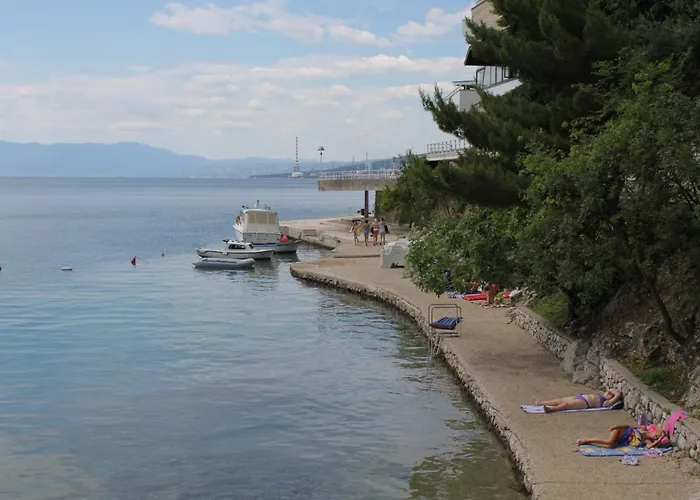 Apartament With Parking Space Smrika, Kraljevica - 5508 *