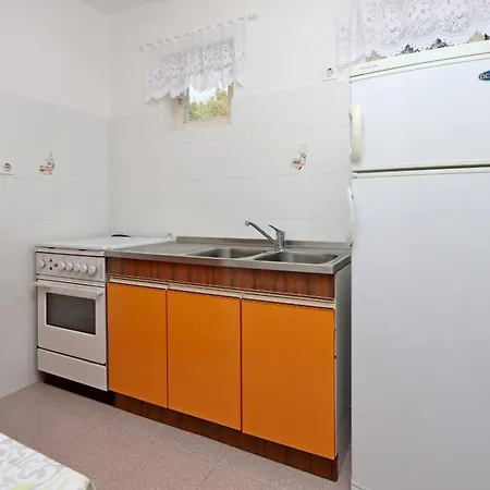 With Parking Space Smrika, Kraljevica - 5508 שמריקה
