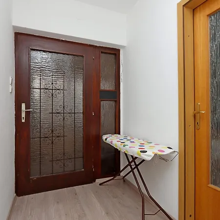 Lägenhet With Parking Space Smrika, Kraljevica - 5508 *